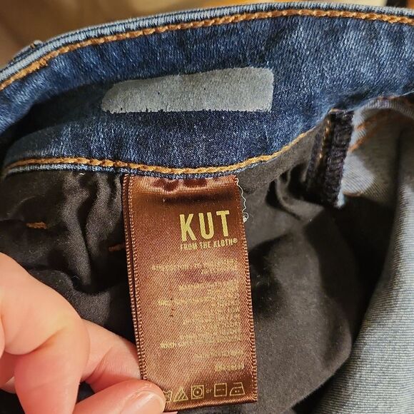 Kut From the Kloth Women's Bootcut Jeans w/ 2 Buttons & Zipper Size 14W - Picture 15 of 16
